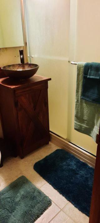 Sandie'S Country Bed And Bath تشيفلاند المظهر الخارجي الصورة